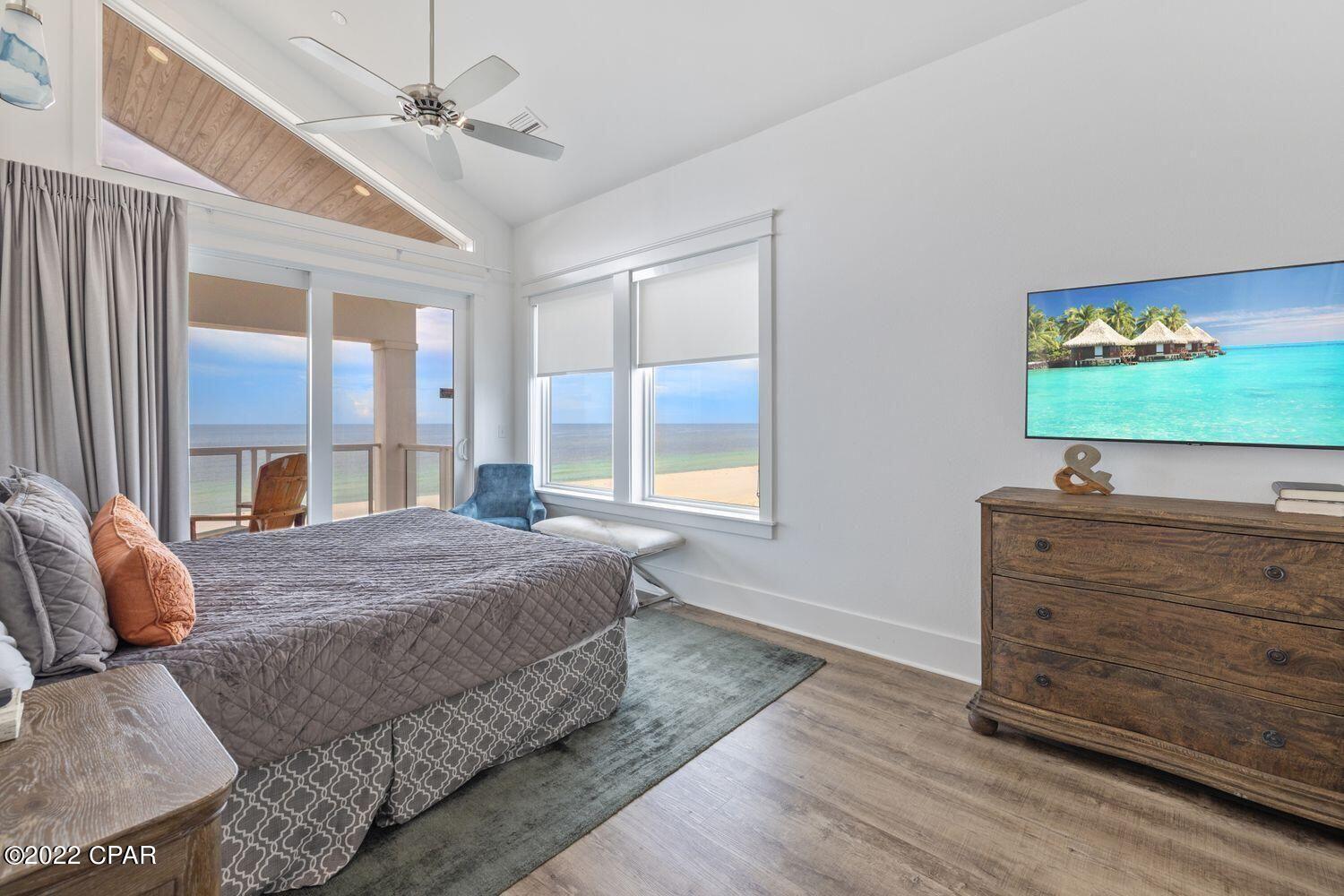 Lullwater Beach - Residential