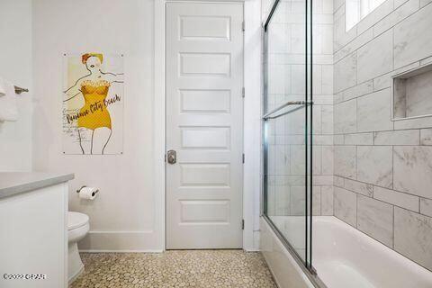 Lullwater Beach - Residential