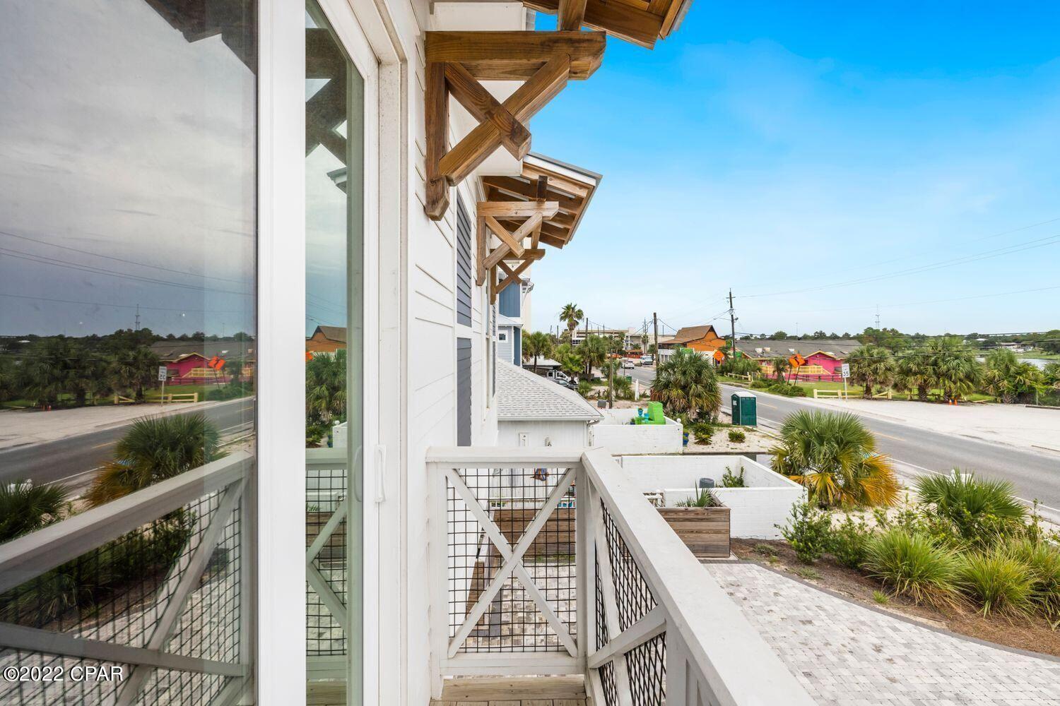 Lullwater Beach - Residential