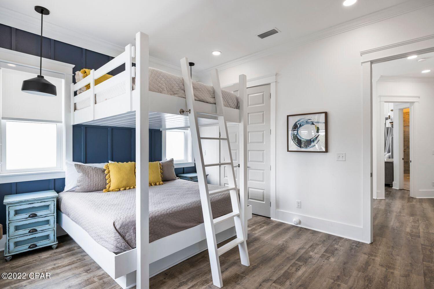 Lullwater Beach - Residential