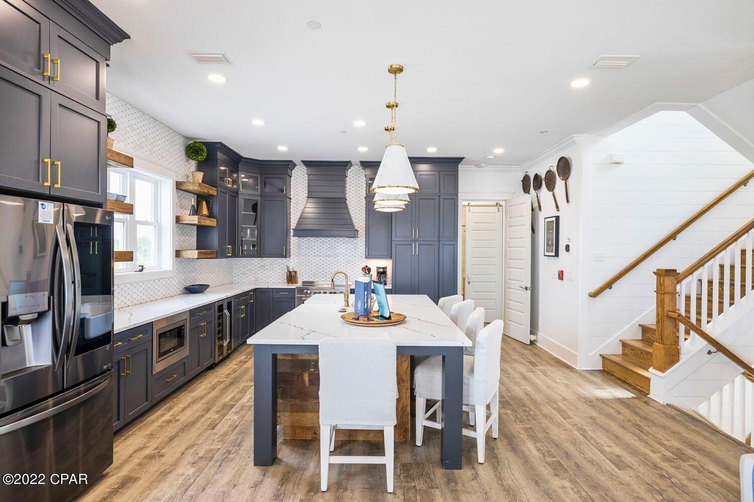 Lullwater Beach - Residential