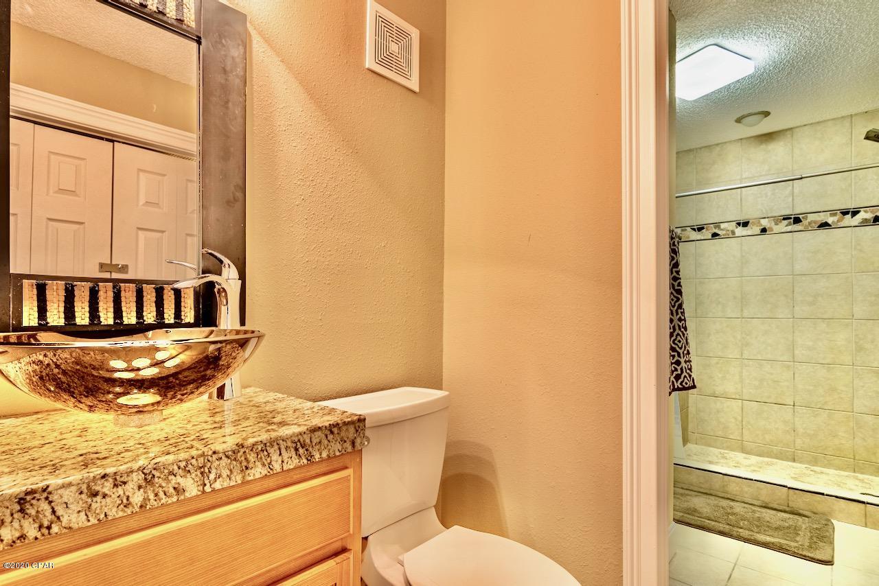 Emerald Shores Condo - Residential