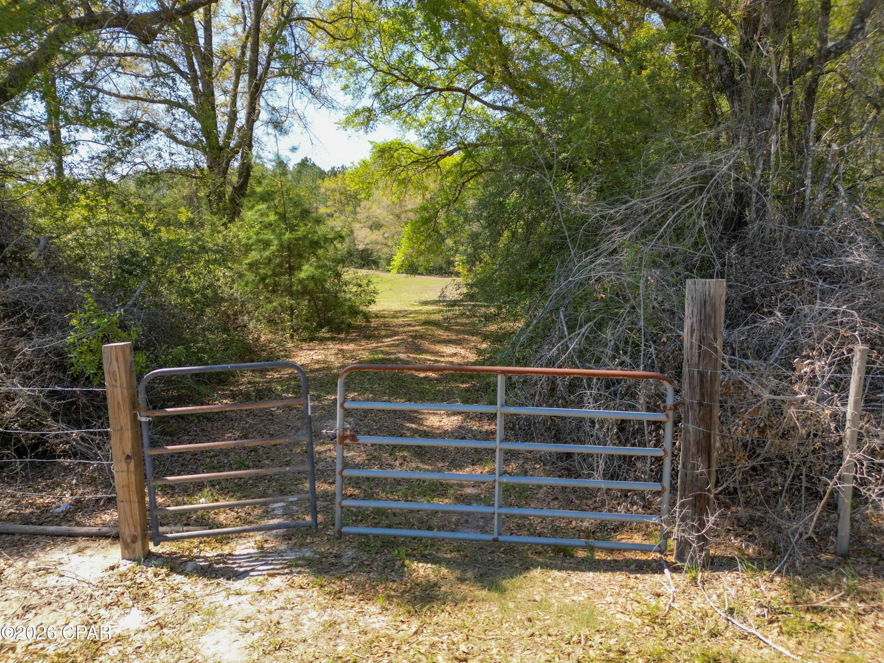 [No Recorded Subdiv] - Land