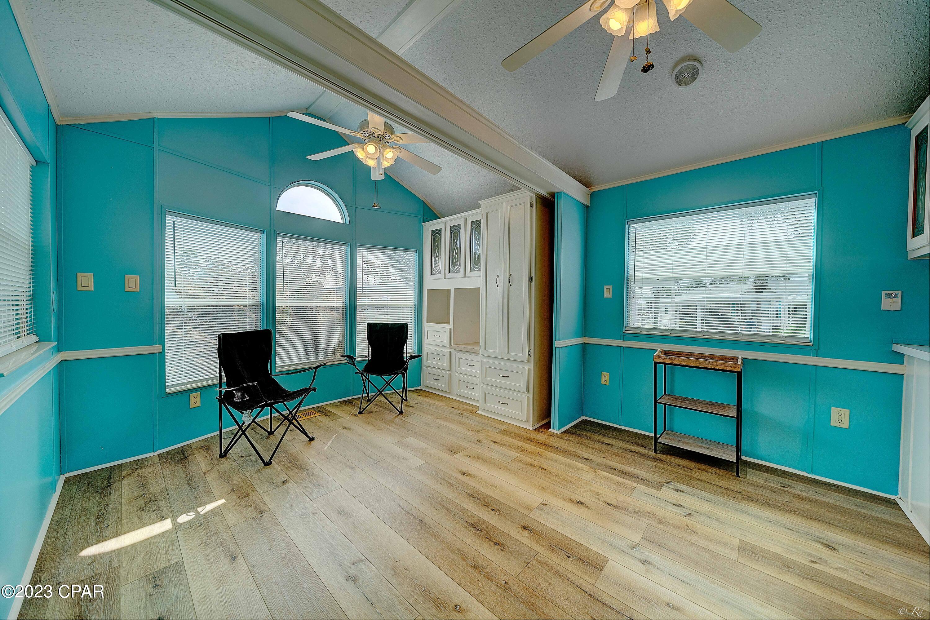 Emerald Pointe Resort - Residential