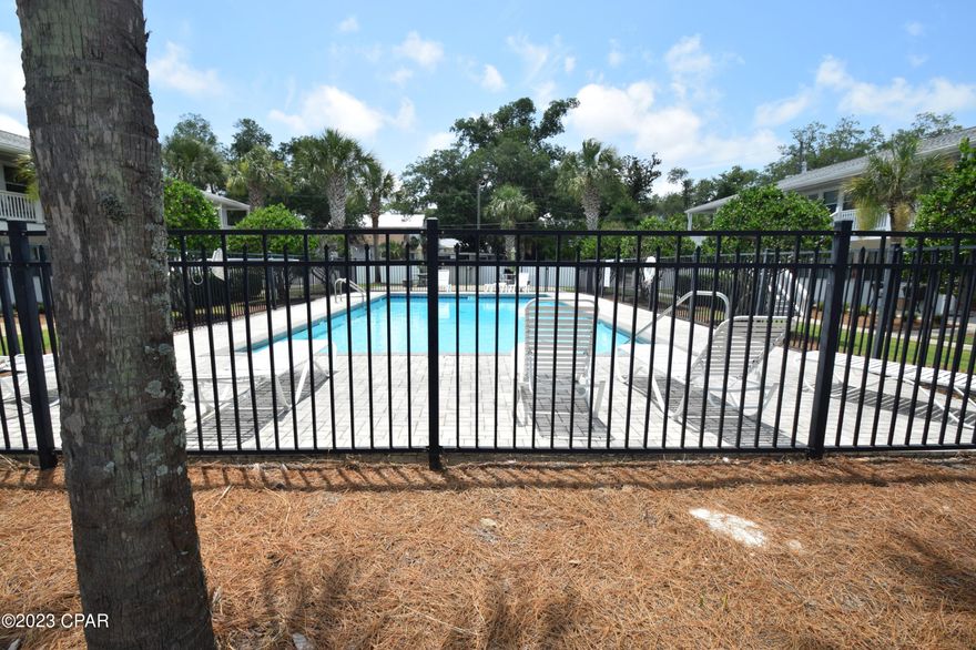 'CURRENTLY UNDER CONTRACT, SELLER WILL CONSIDER BACKUP OFFERS' Two Bedroom Condo Located in the Historic St Andrews area. Walking distance to Restaurants, Shopping, Entrainment, Bay and Marina area. At the complex you can enjoy the community pool, and Grilling area. No short term rentals. All information provided is deemed
reliable, but is not guaranteed and should be
independently verified.