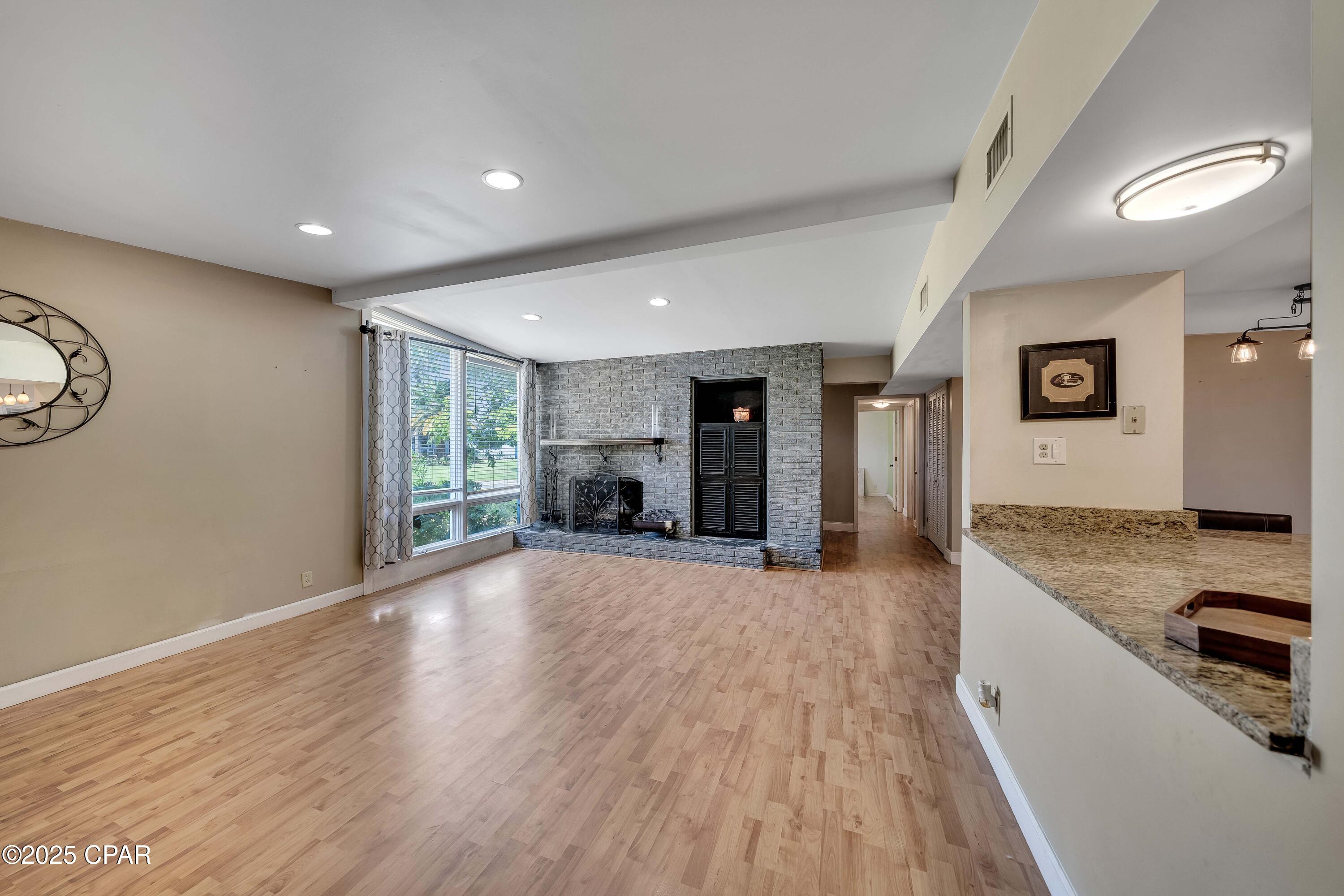 Woodlawn Unit 1 - Residential