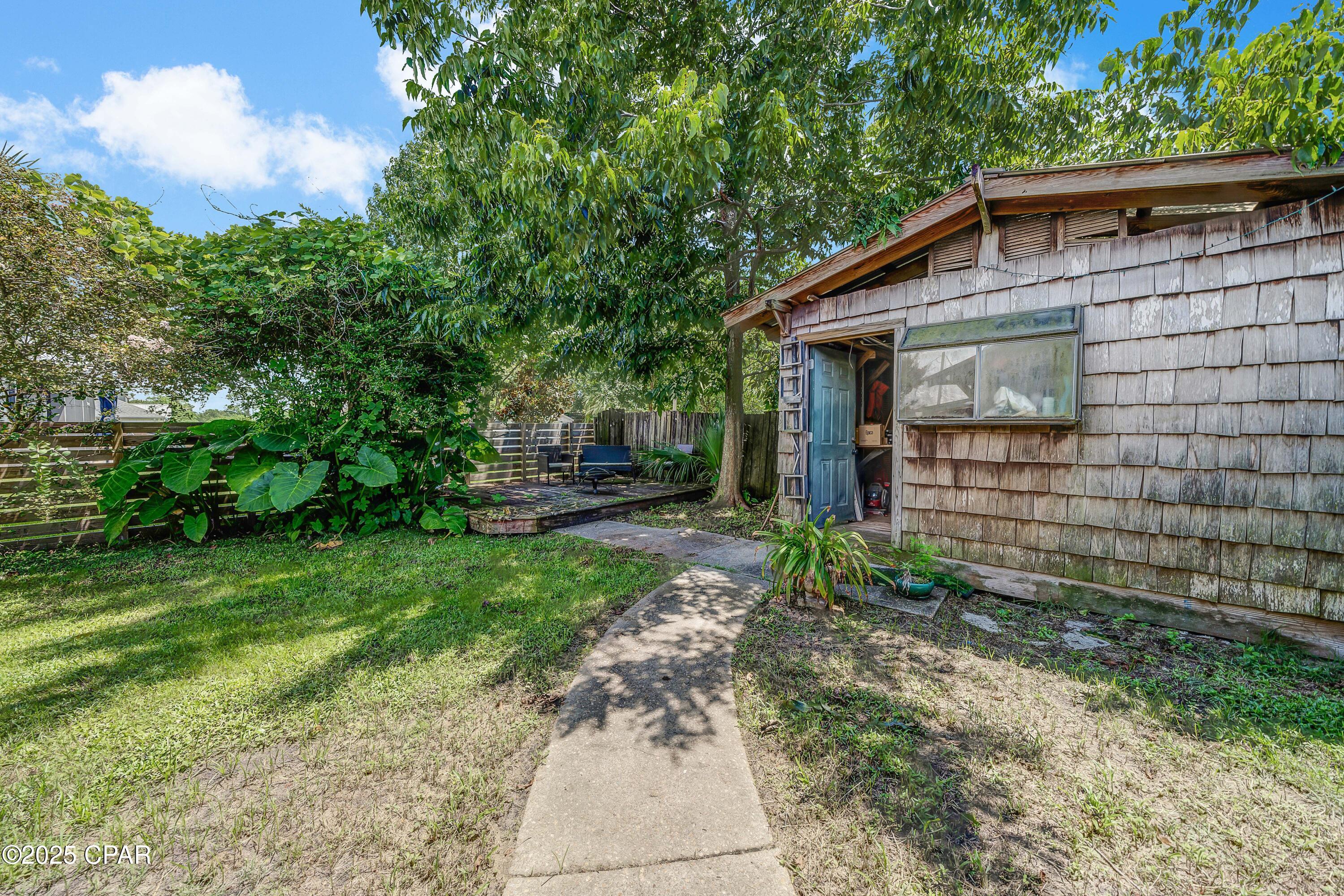 Woodlawn Unit 1 - Residential