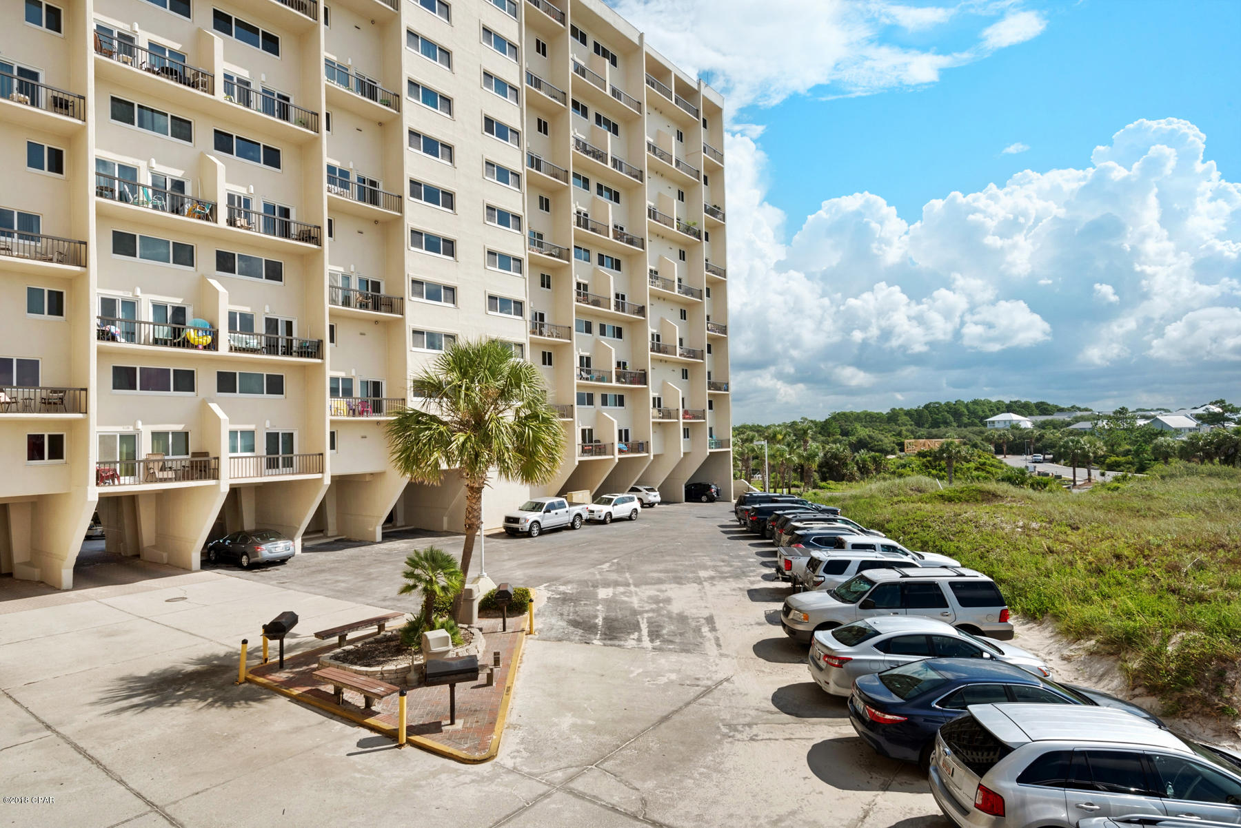 Pinnacle Port - Residential