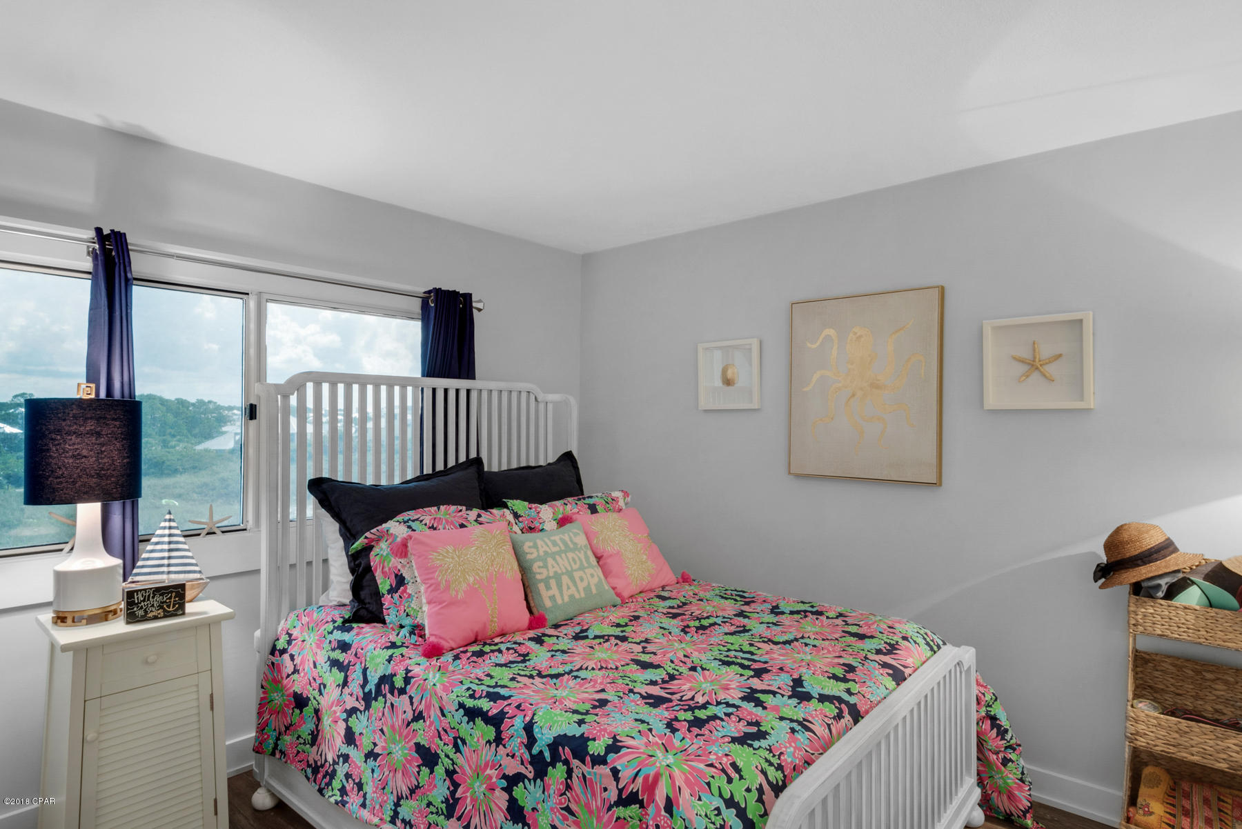 Pinnacle Port - Residential