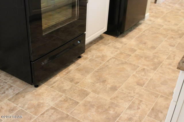 Colonial Acres - Residential