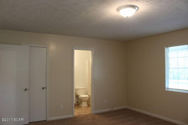 Colonial Acres - Residential