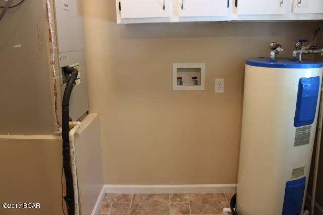 Colonial Acres - Residential