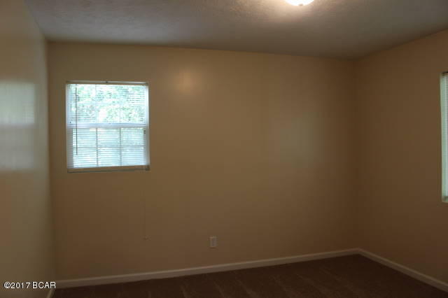 Colonial Acres - Residential