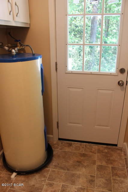 Colonial Acres - Residential