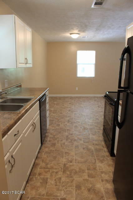 Colonial Acres - Residential