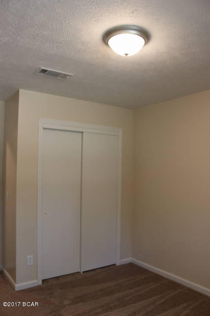 Colonial Acres - Residential