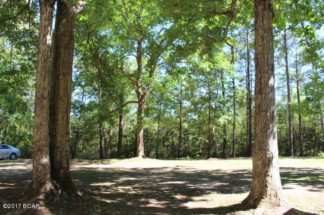 Colonial Acres - Residential