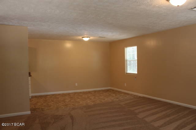 Colonial Acres - Residential