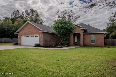 A home in Marianna