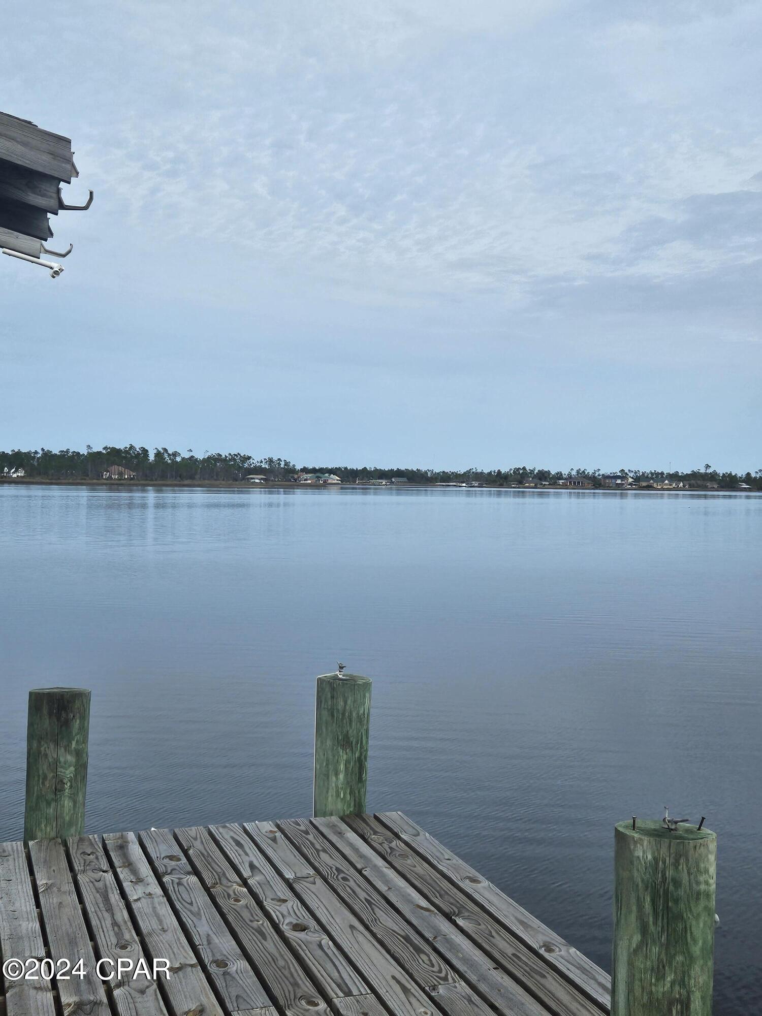 Cooks Bayou Est - Residential