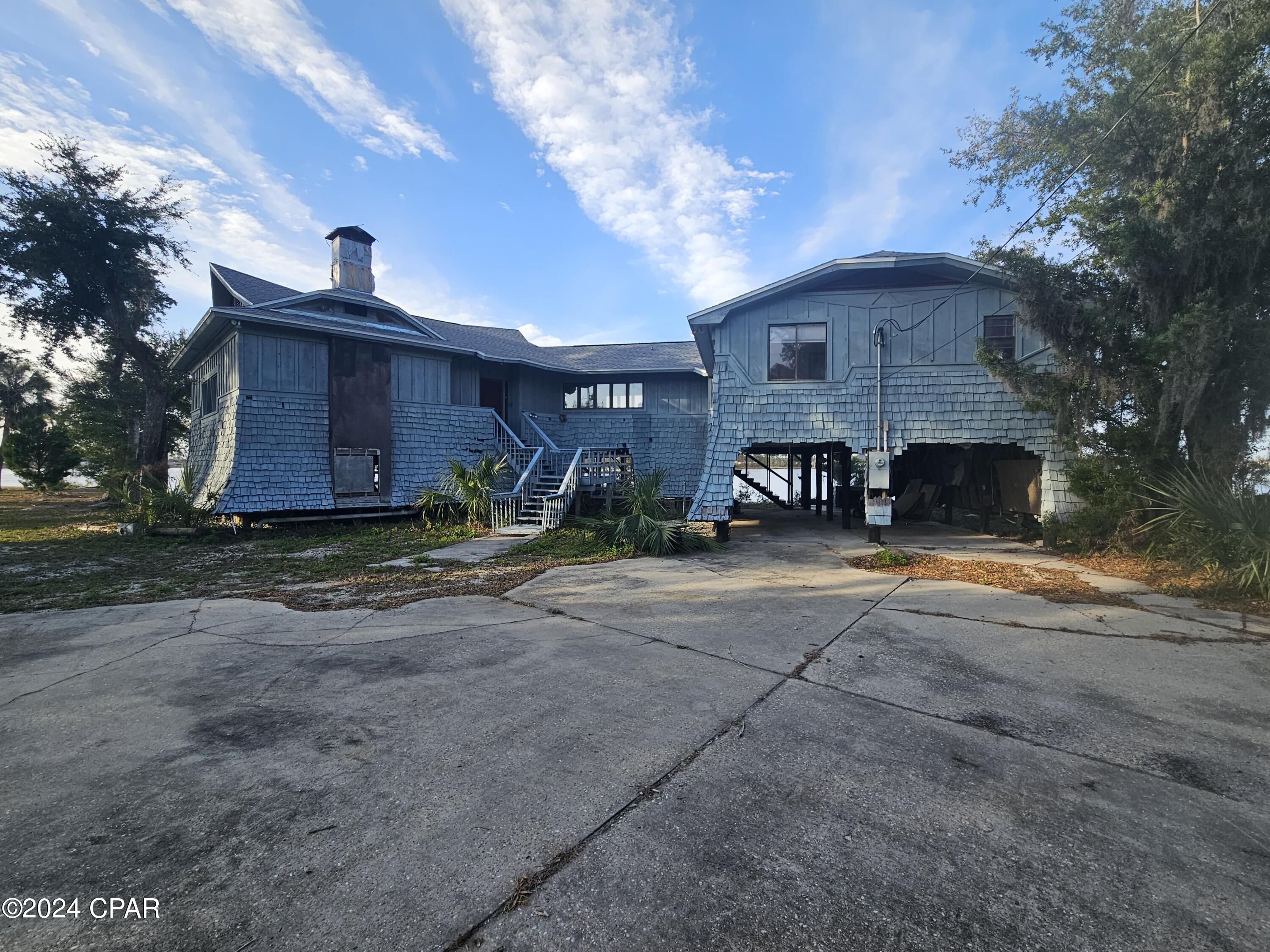 Cooks Bayou Est - Residential