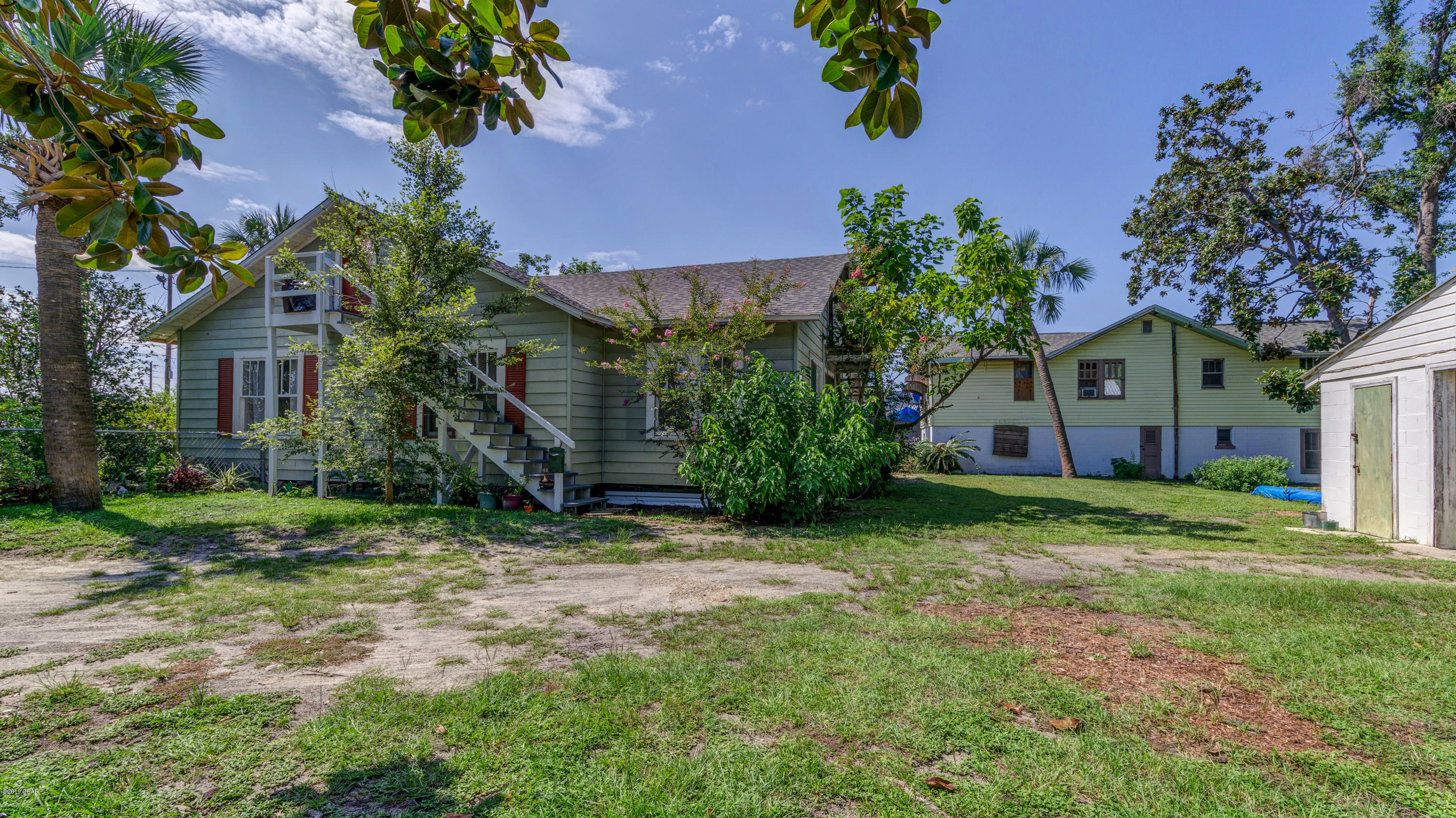 [No Recorded Subdiv] - Residential