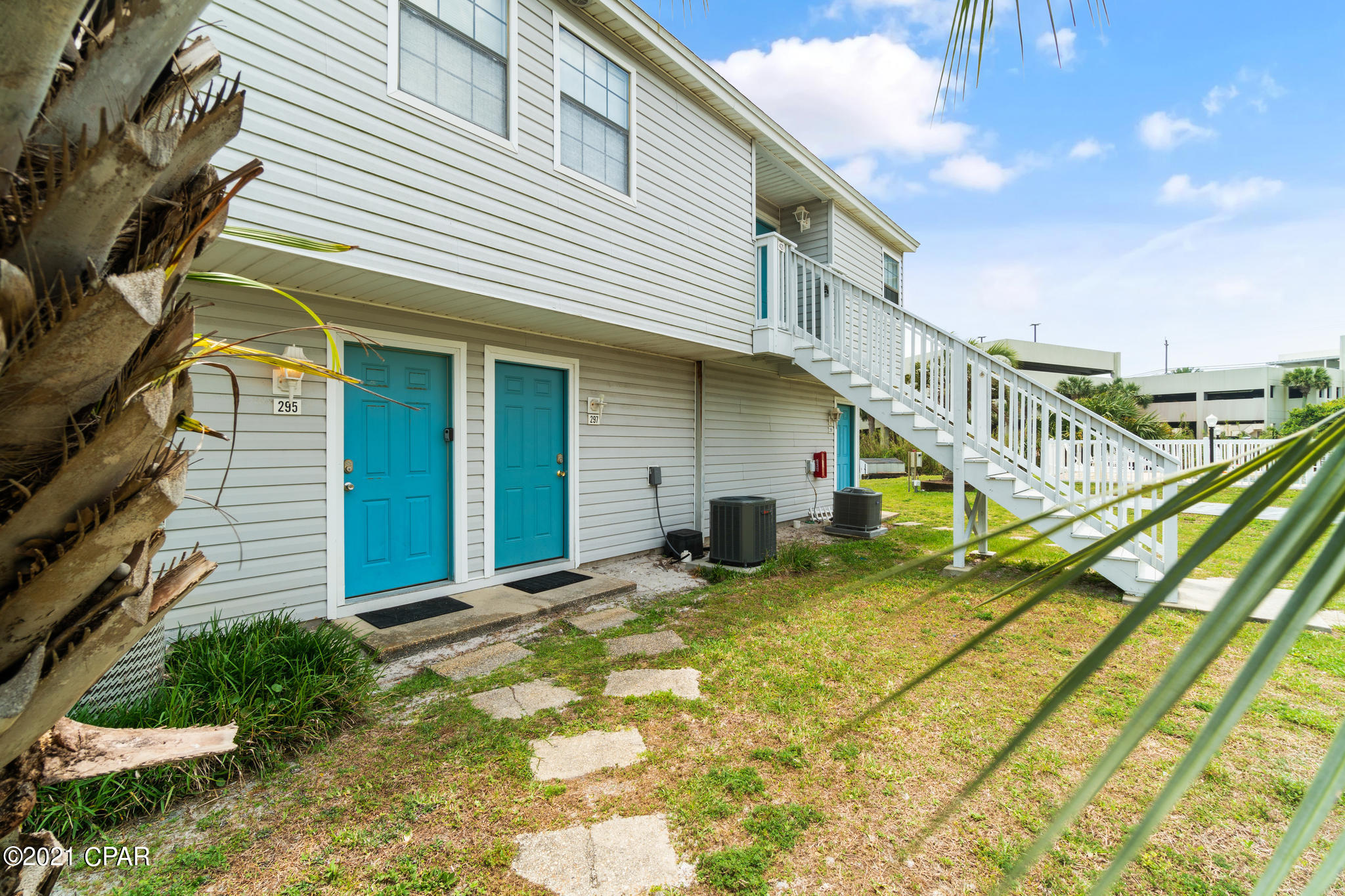 Lullwater Beach - Residential