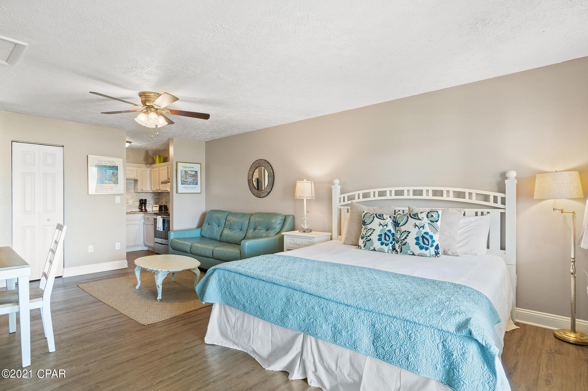 Lullwater Beach - Residential