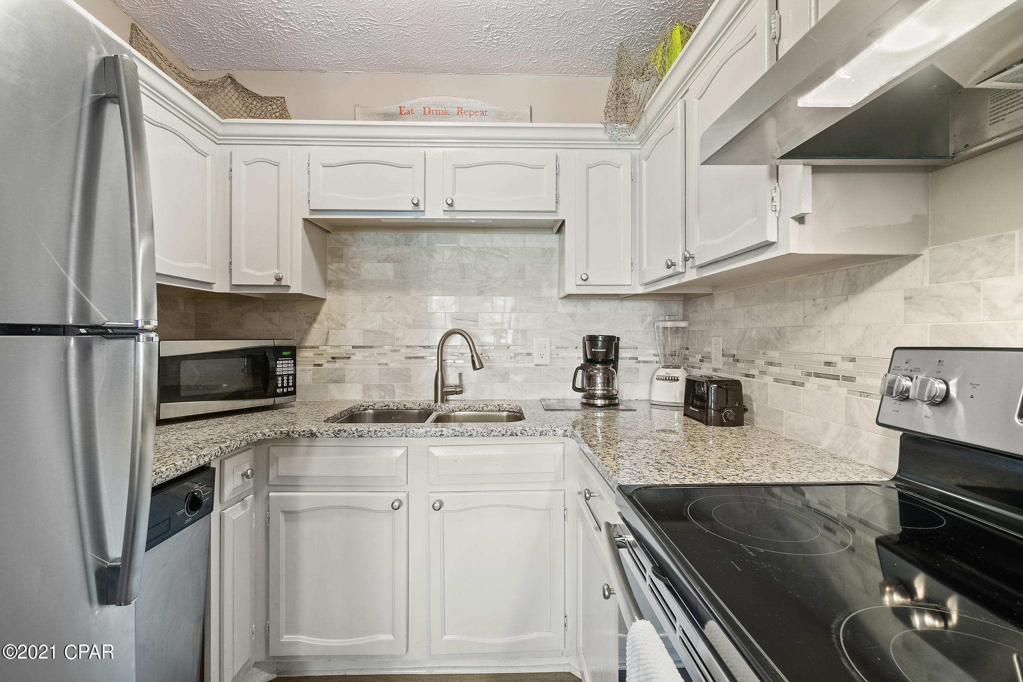 Lullwater Beach - Residential