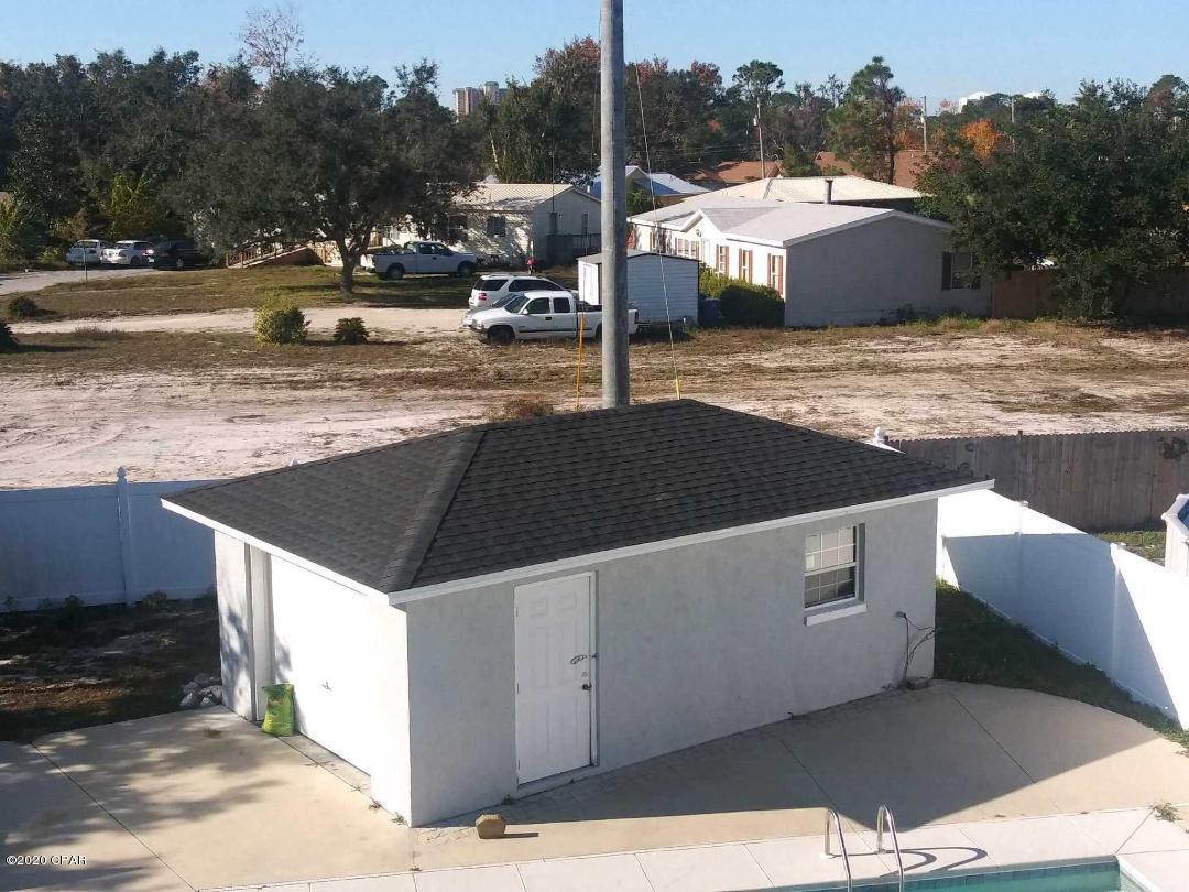 North Lagoon Oaks - Residential