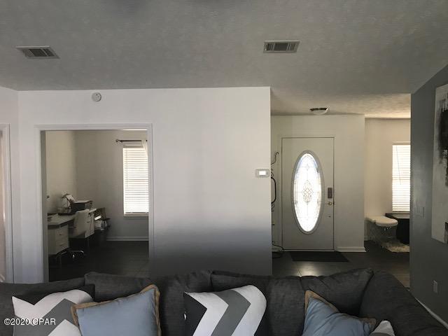 North Lagoon Oaks - Residential