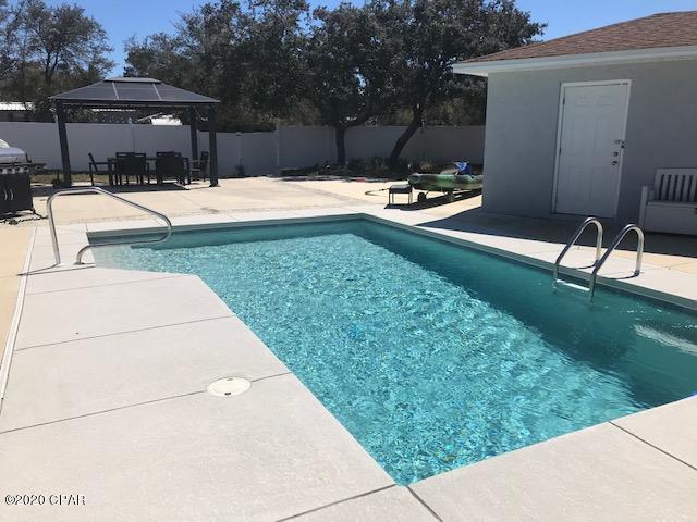 North Lagoon Oaks - Residential