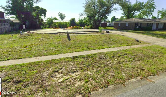 Lannie Rowe Lake Ests - Land