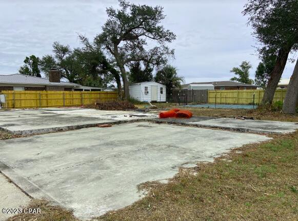 Lannie Rowe Lake Ests - Land