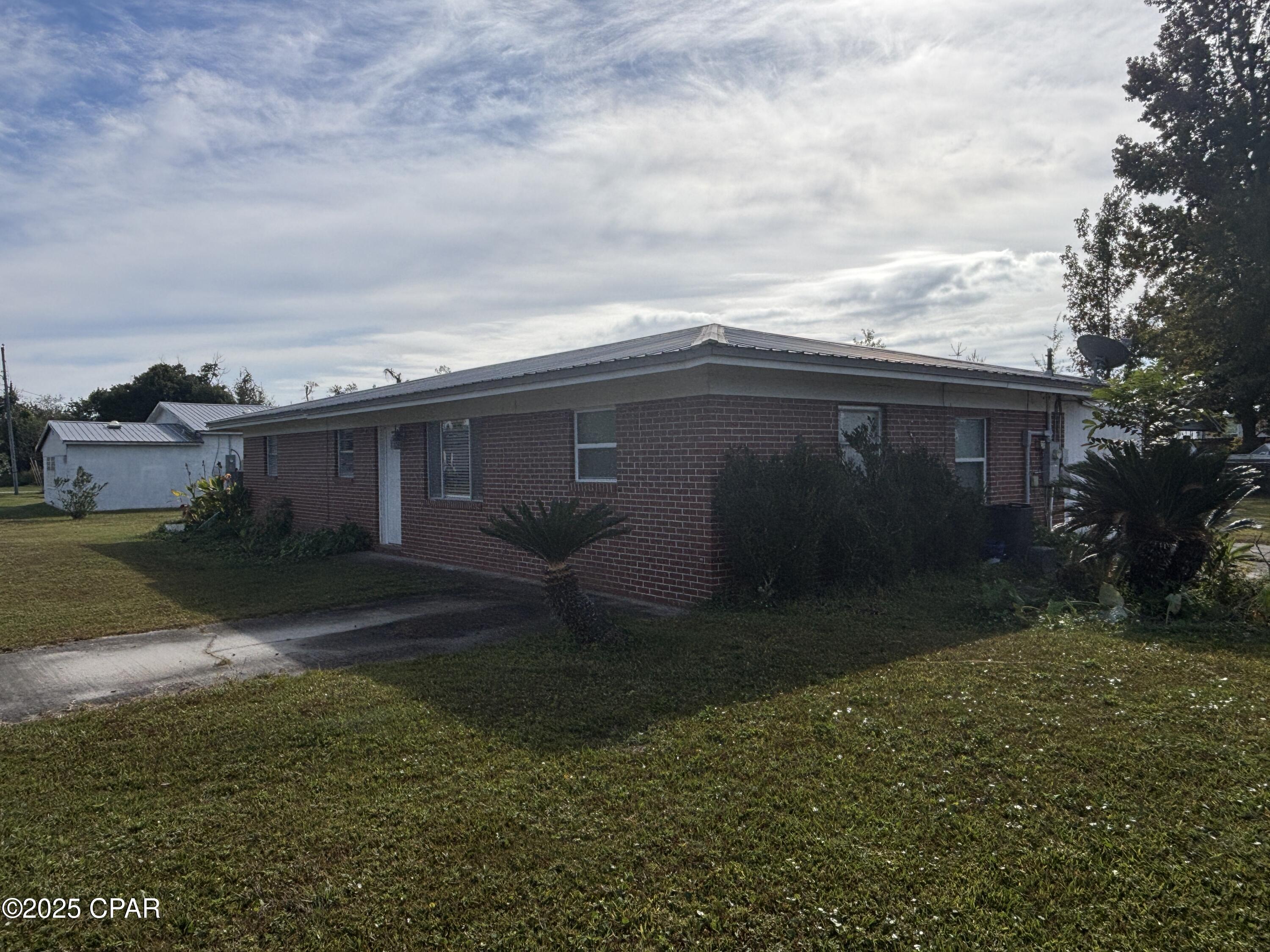 [No Recorded Subdiv] - Residential Lease