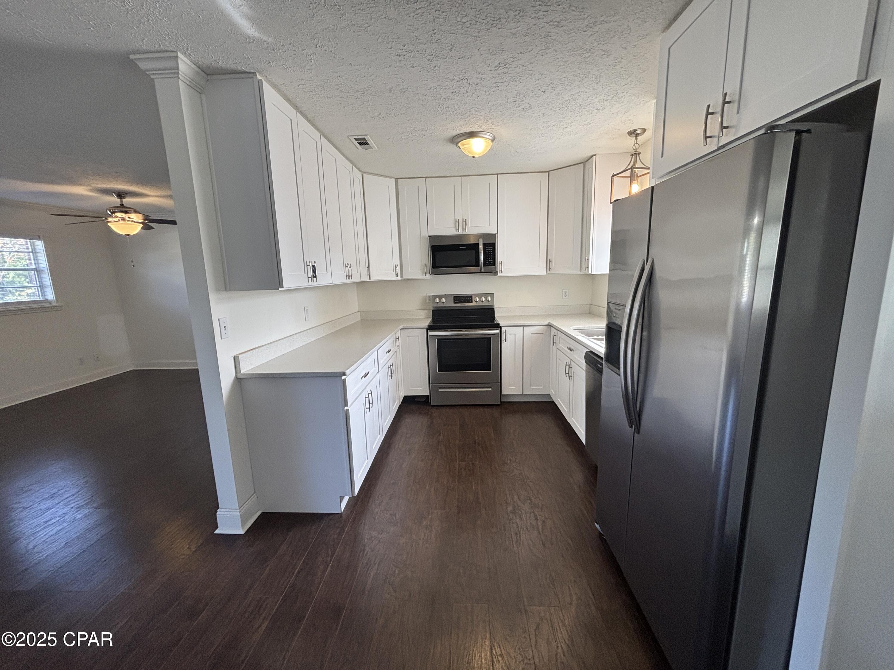 [No Recorded Subdiv] - Residential Lease