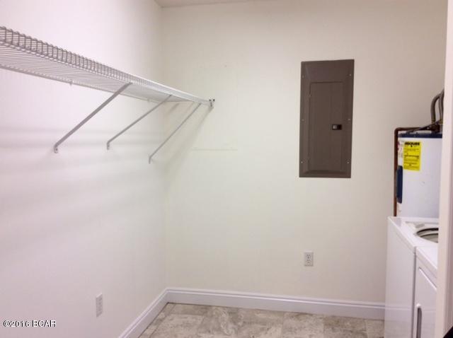 Marina Bay Condo - Residential