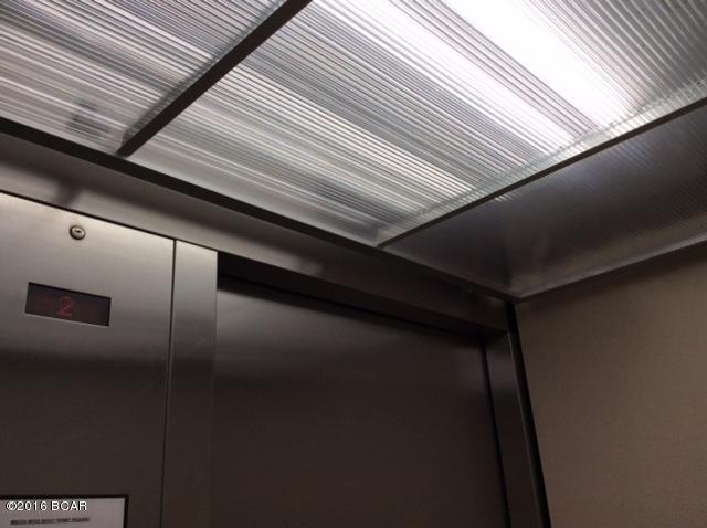 Marina Bay Condo - Residential