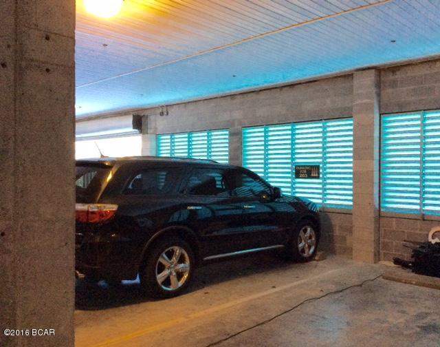 Marina Bay Condo - Residential