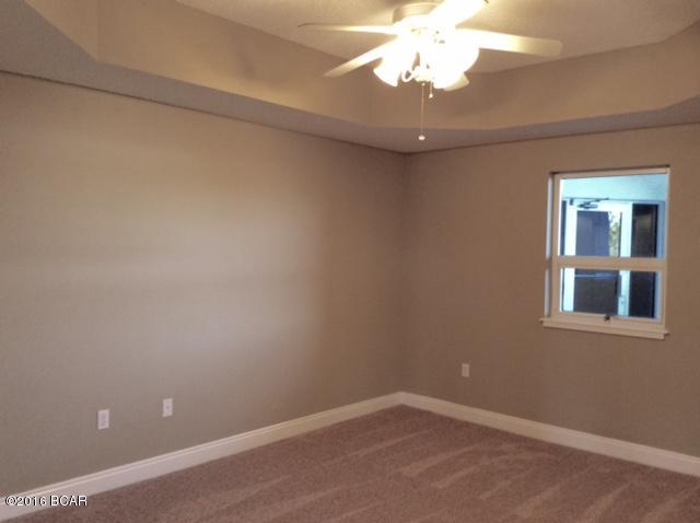 Marina Bay Condo - Residential