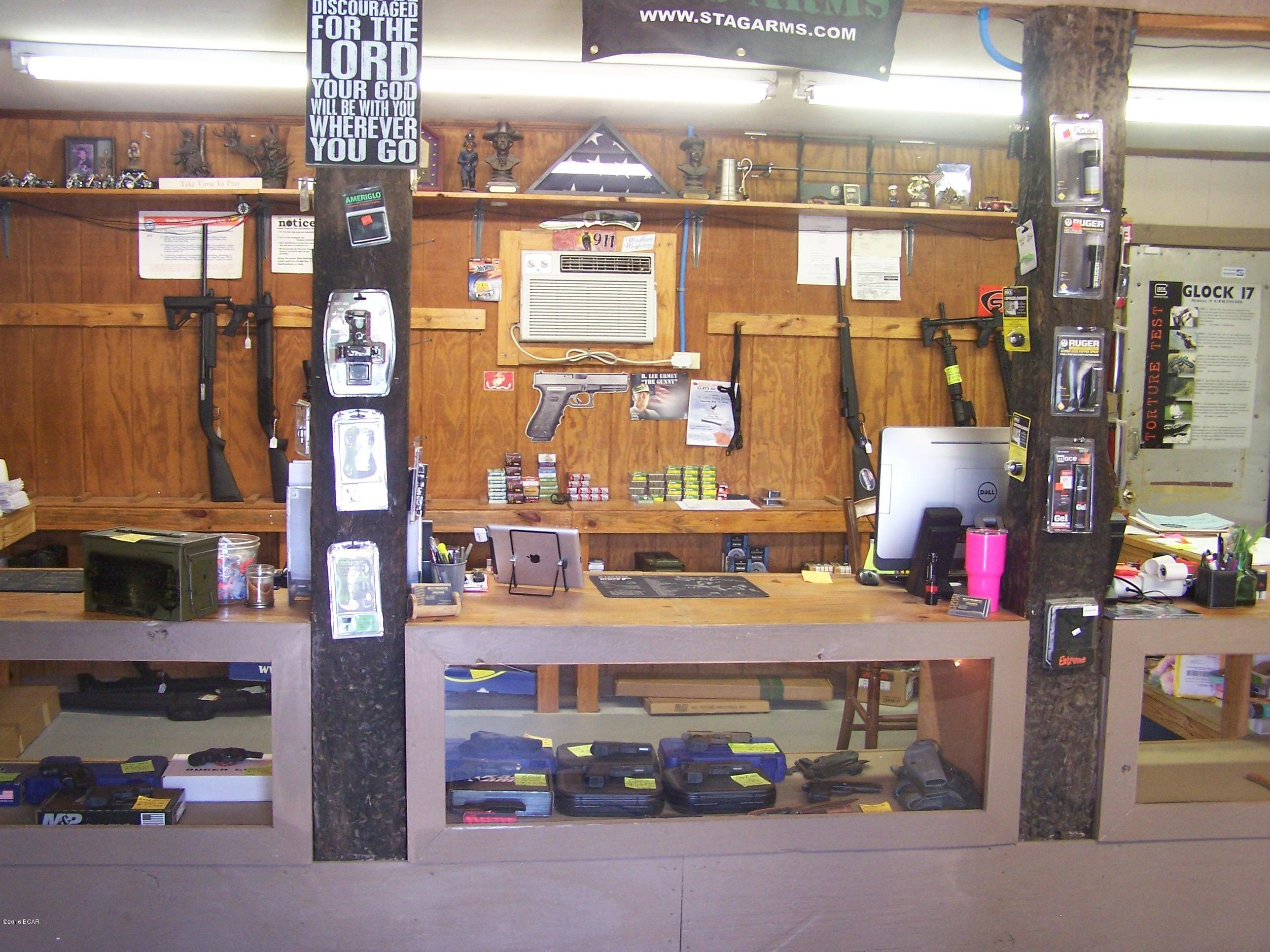 Bonifay - Commercial Sale