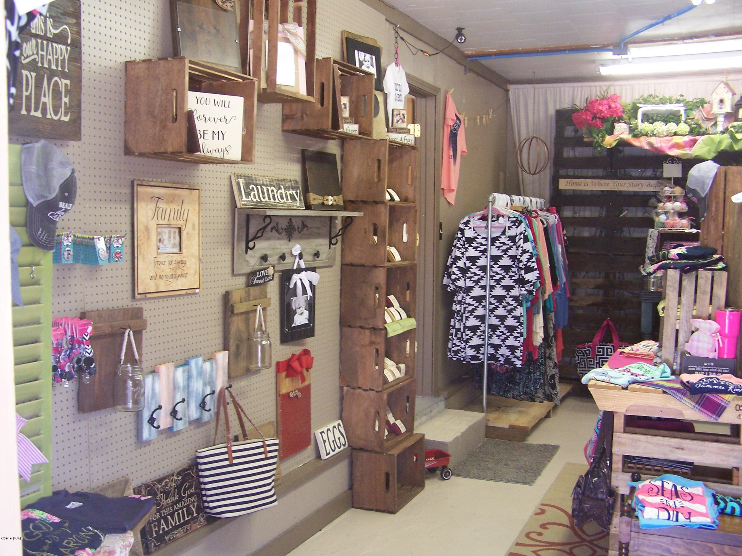 Bonifay - Commercial Sale