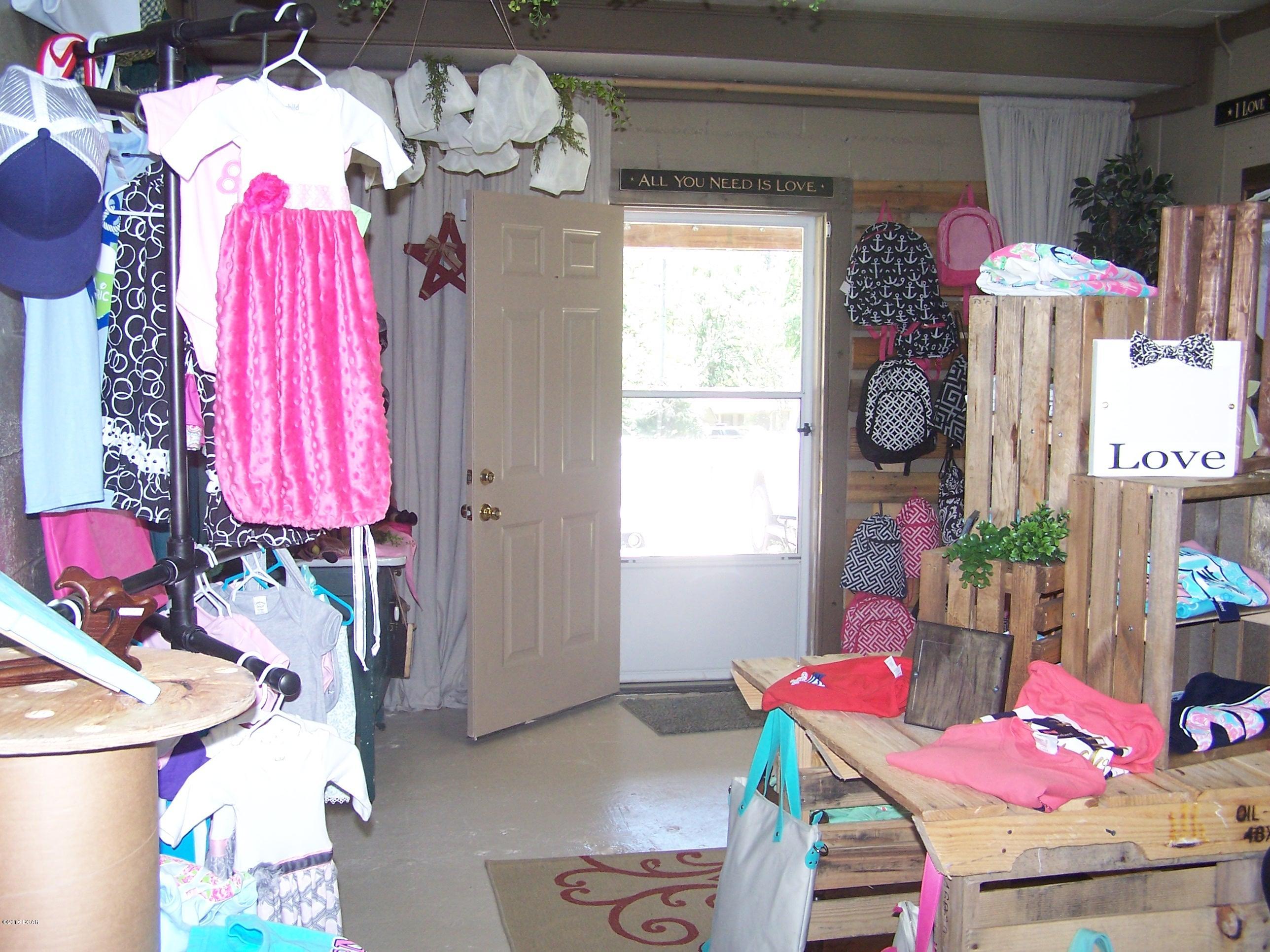 Bonifay - Commercial Sale