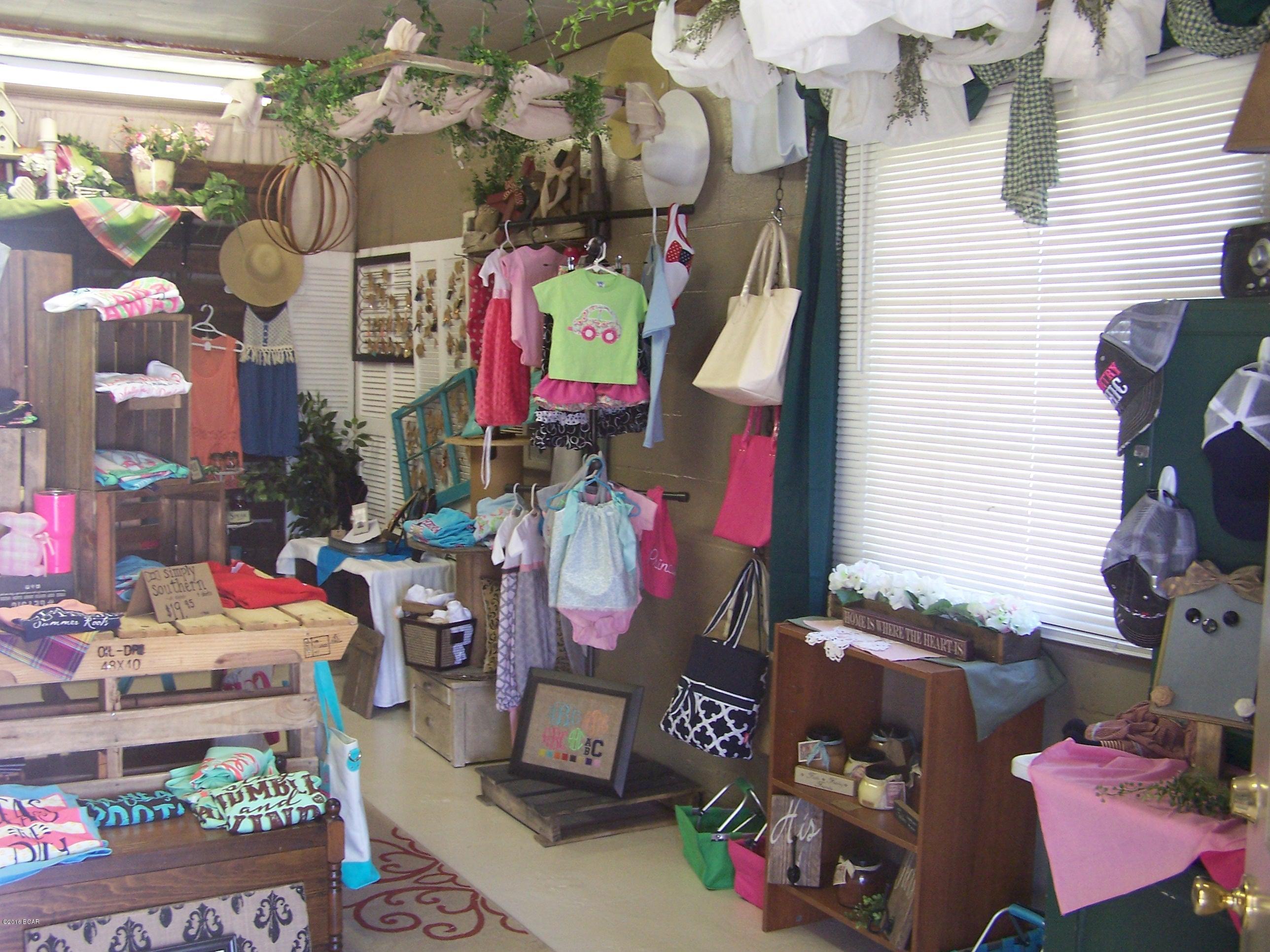 Bonifay - Commercial Sale