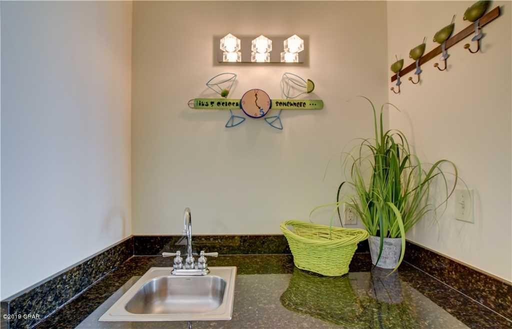 Calypso Towers II - Residential