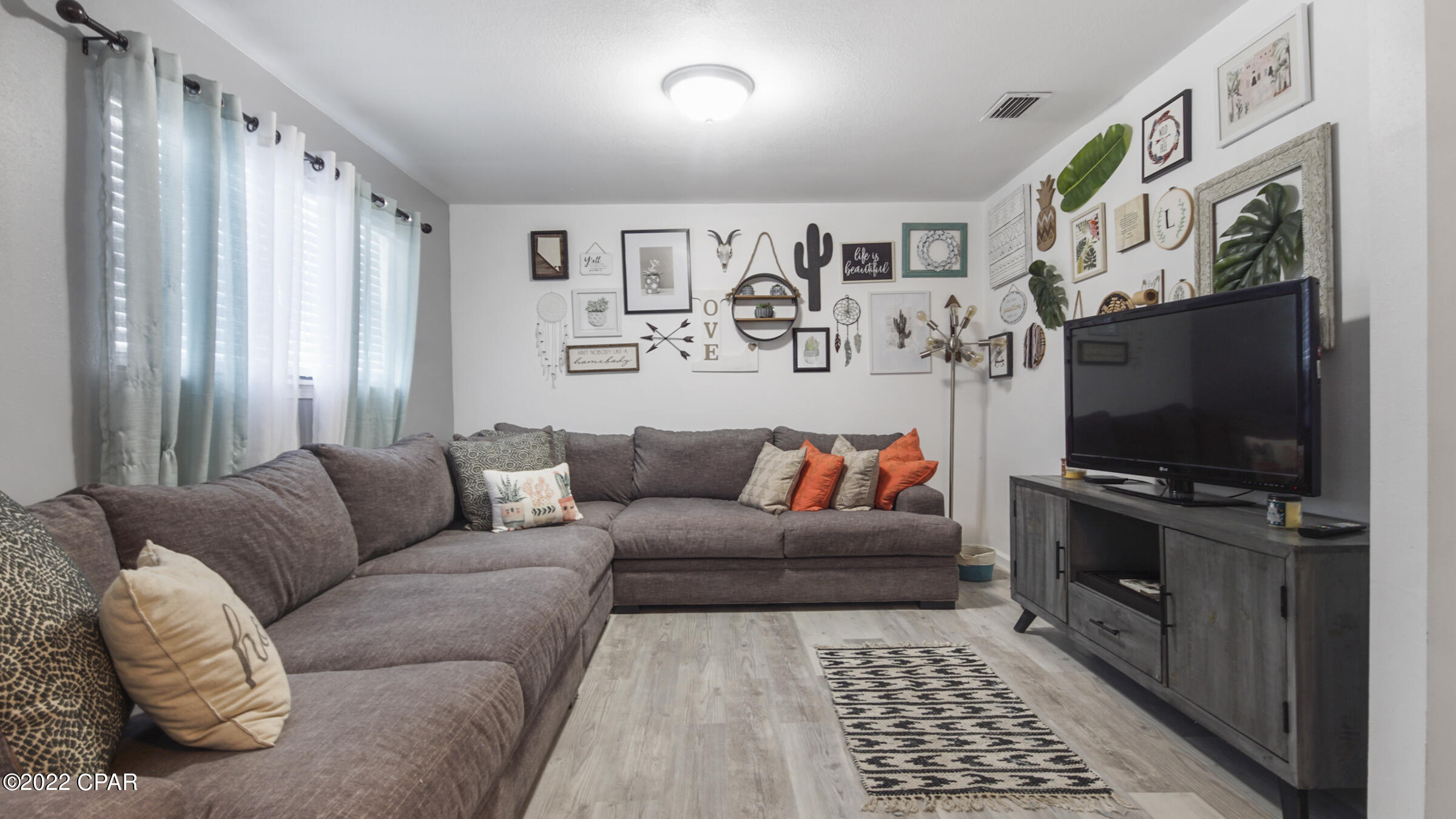 Lannie Rowe Lake Ests - Residential