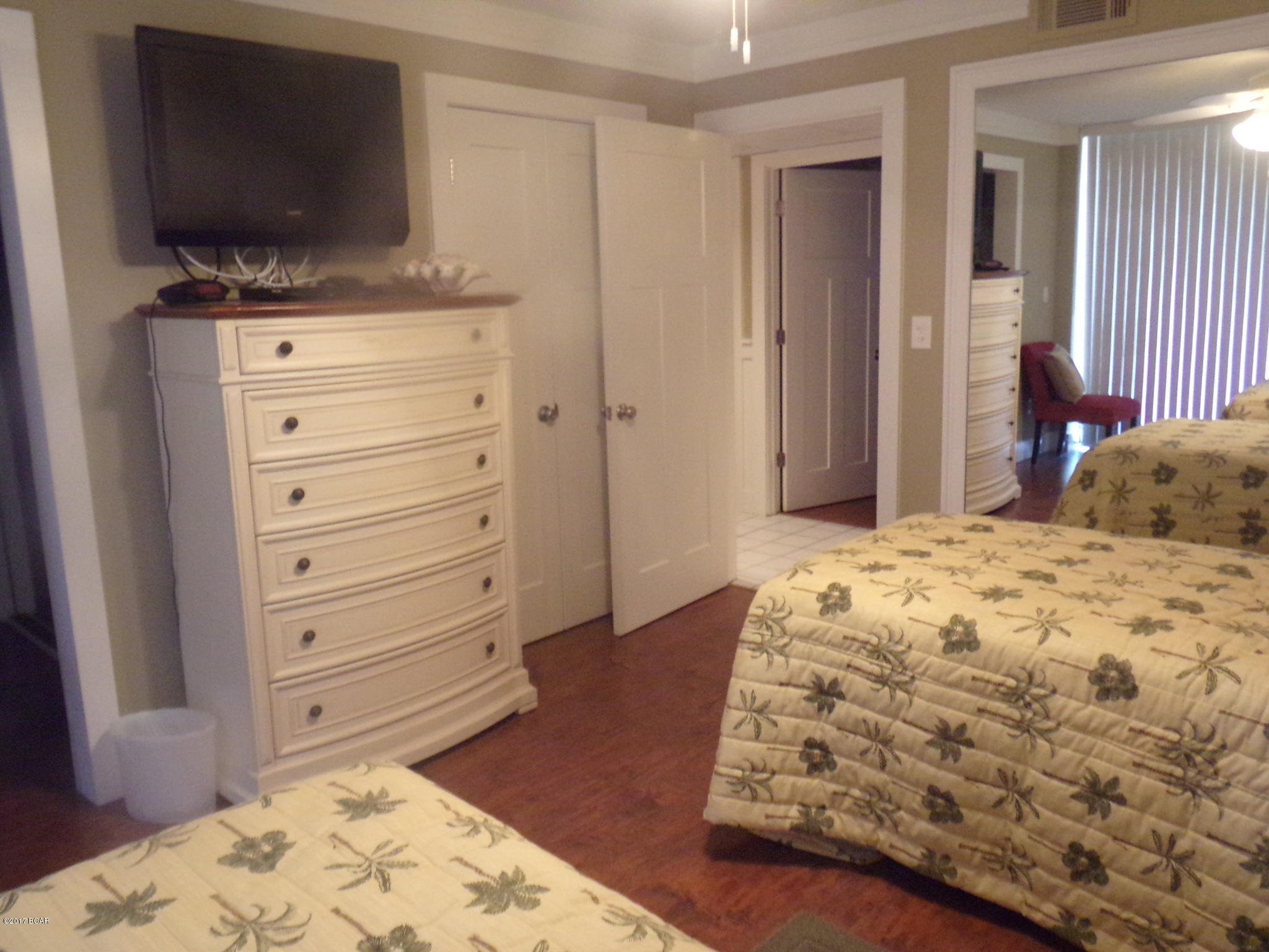 Edgewater Tower I - Residential