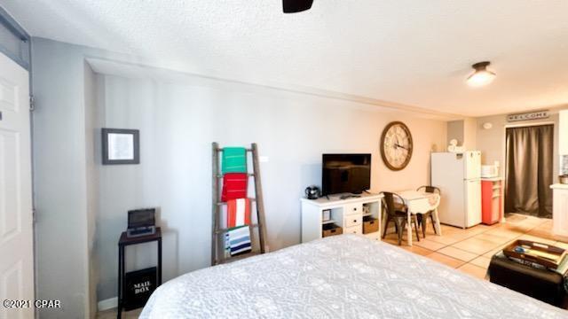 Fontainebleau Terrace - Residential