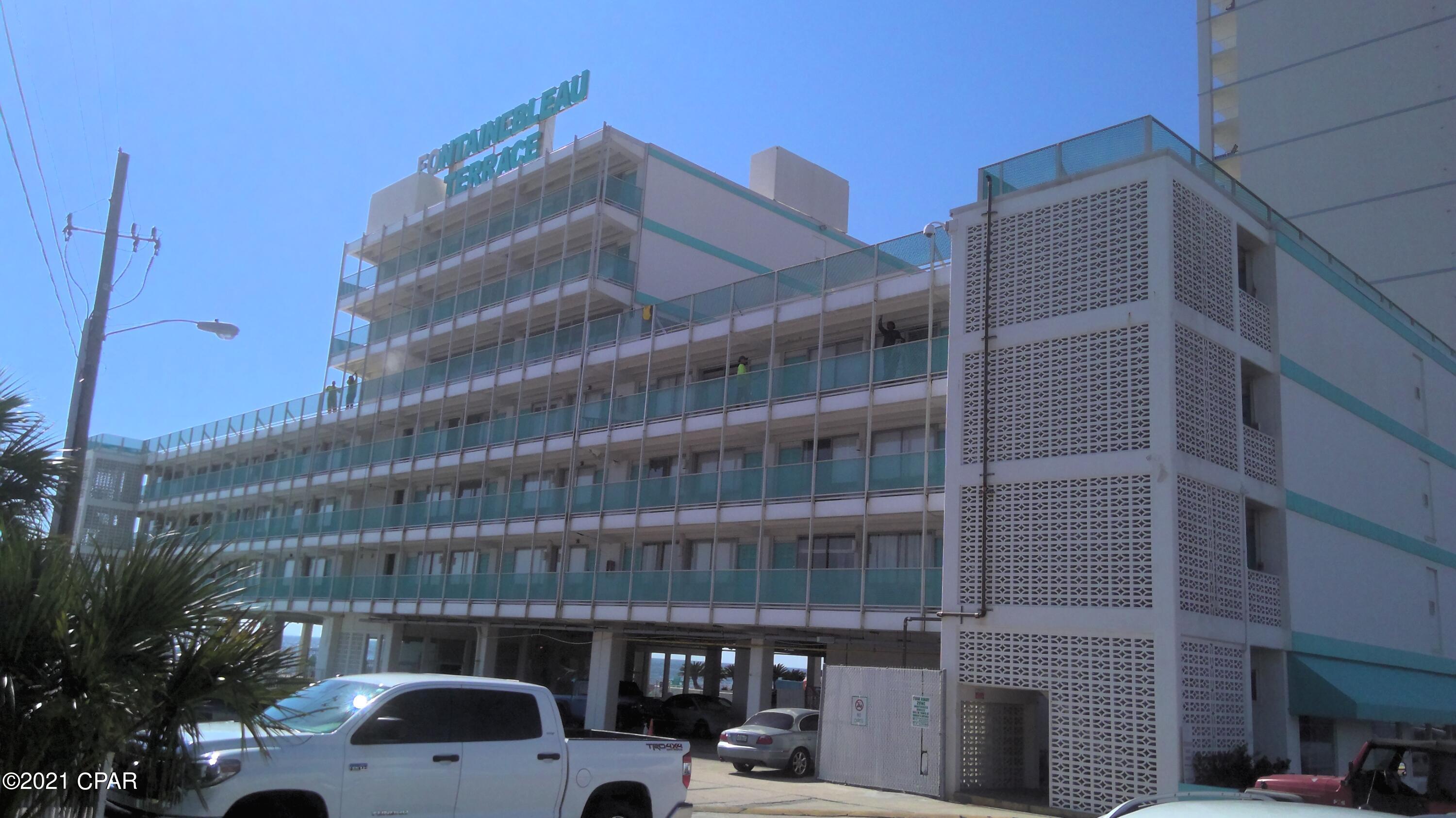 Fontainebleau Terrace - Residential