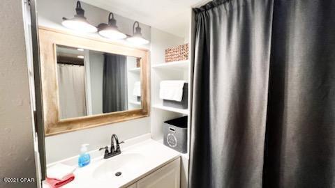 Fontainebleau Terrace - Residential